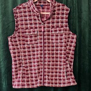 Sleeveless Zip Front Plaid Vest in Burgundy & Pink